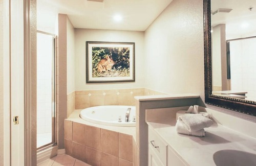 Orange Lake Complejo | Experience Family Fun and Relaxation at Holiday Inn Club Vacations Orange Lake