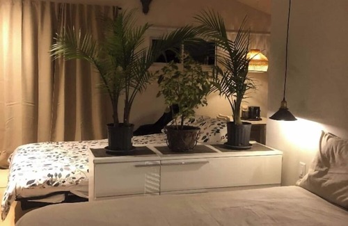 Chambly Casa | Experience harmony in Chambly with a spacious Queen bed