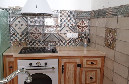 Fuseta Casa | Experience idyllic Algarve house, 400m to harbor & beach, fast WiFi, heatable