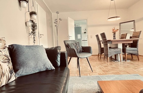 Elz Apartamento | ¡Experimente Limburg de cerca! 90m², estacionamiento, jardín