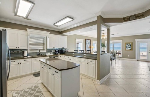 Lullwater Beach On Gulf Of Mexico Casa | Experience luxury at the Diamond in the Rough! 5-bedroom beachfront home in Pier Park Area