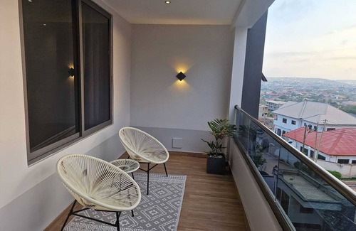 Mallam Apartamento | Experience Luxury Living at McCarthy Hill Court