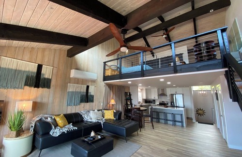 Newport Casa | Experience Newport in the heart of the Harbor District with incredible sunsets