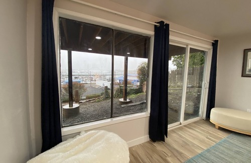 Newport Casa | Experience Newport in the heart of the Harbor District with incredible sunsets