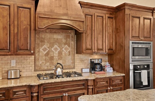 Los Duranes Casa | Experience the charm of Tuscany in the heart of Albuquerque!