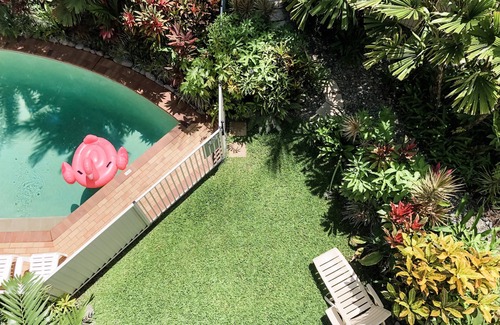 Clifton Beach Apartamento | Experimente la esencia del Pacífico Sur en Queensland tropical, Australia.
