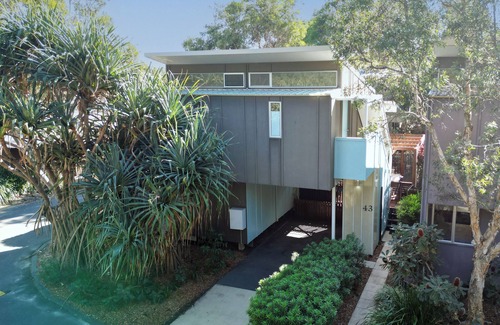 Point Lookout Villa | Experience the Perfect Coastal Getaway in Point Lookout