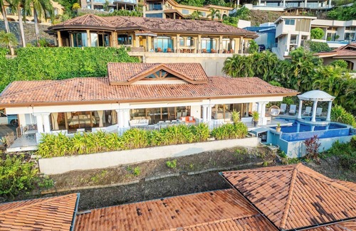 Playa Hermosa Casa | NEW! Elegant Ocean View Home with Private Pool & BBQ in Hermosa Heights