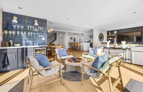 El Granada Casa | Experience the Pinnacle of Coastal Living at Harbour House