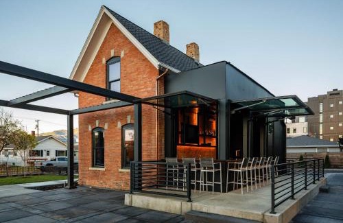 Downtown Bozeman Casa | Experience the Romance of The Historic Rouse House