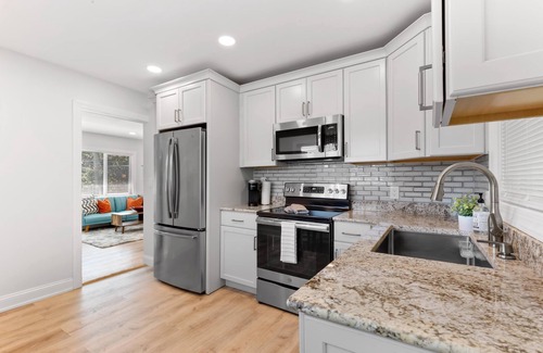 Historic Old Northeast Casa | Experience the Vibrant Downtown St Pete!