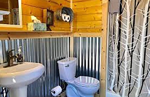 Alton Cabina | Experience the Wild West in Luxury!