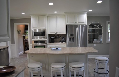 Bynum Casa | Experience tranquility near Jordan Lake.