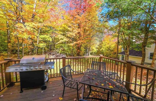 West Dover Casa | The comforts of home with a dash of luxury & whimsy Lakes, Trails, Golf min away