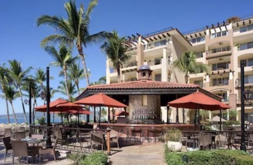 Flamingos Complejo | Experience your Christmas vacation on the beach in the beautiful Nuervo Vallarta