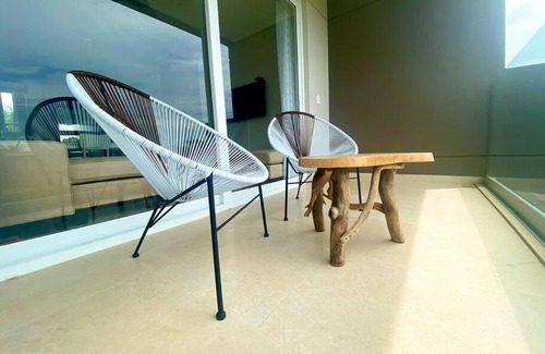 Jaco Apartamento | Experimente místico en este apartamento increíble con vista al lago