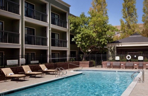 Larkspur Casa | Explore Marin County and Embrace The Beauty of Larkspur, CA