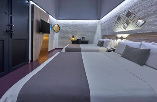 Historic Center Hotel | Explore Mexico City from Charming Room Near Latin American Tower - 2 Units