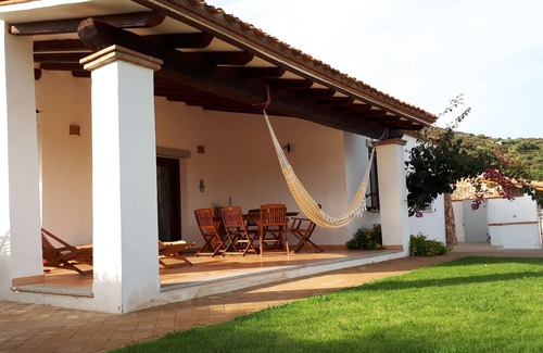 Tertenia Villa | Vacaciones relajantes a tiro de piedra del mar