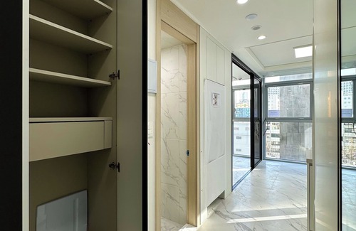 Sogong-dong Apartamento | @ Explore Seoul on Foot — Chic 1.5BR Just 3 Min from Namdaemun & City Hall!