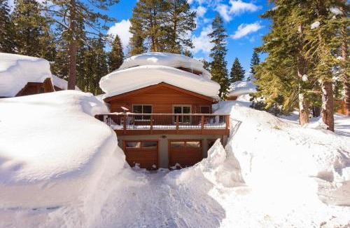 Alpine Meadows Casa | Explorer by AvantStay Close to Slopes Game Room Guest Suite Hot Tub