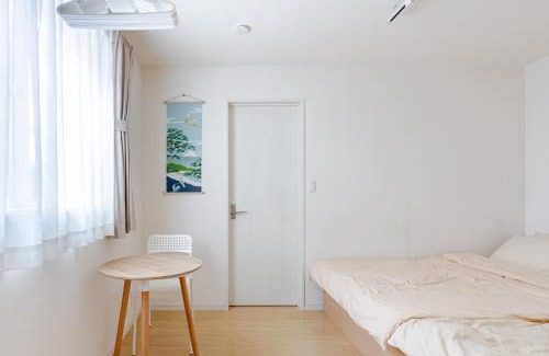 Minato Apartamento | EXPO 22 min,24 min to MINAMI-Namba-Dotonbori,Shinsaibashi,AMERICAMURA,Grand Kagetsu,26 min to MINAMI-Nippombashi-Kuromon Market,National Bunraku,13 min to NISHI-Osakako-KAIYUKAN,Santa Maria,LEGOLAND,Tempozan Ferris,Tempozan Marketplace,Park