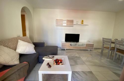 Almerimar Apartamento | Expoholidays - Coqueto apartamento Puerto Deportivo