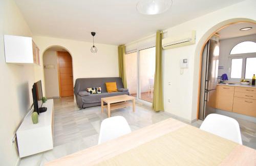 Almerimar Apartamento | Expoholidays - Galeon 1 Dormitorio con piscina Puerto Deportivo