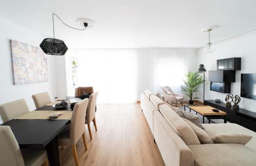 Almeria Centro Apartamento | Expoholidays - General Tamayo PARKING gratis