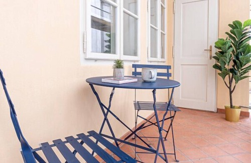 Mala Strana Apartamento | Exquisite 2 bedroom apartment at Lesser Town