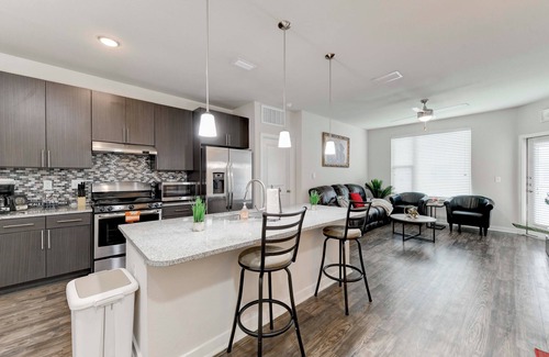 East Cesar Chavez Apartamento | Exquisite 2Br/2Ba in East DTATX
