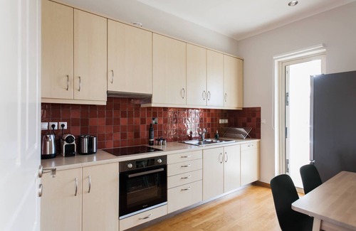 Agia Paraskevi Apartamento | Exquisite 2BR Apartment in Agia Paraskevi