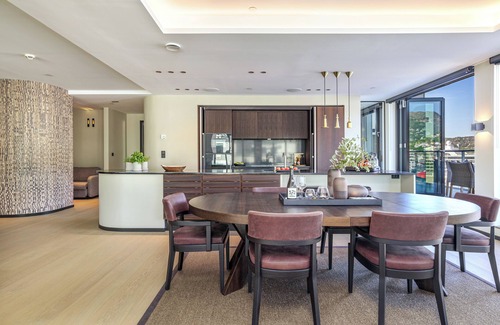 Bergen City Centre Apartamento | Exquisite 2br. apt., impeccable standard, panoramic views of Bergen harbor.