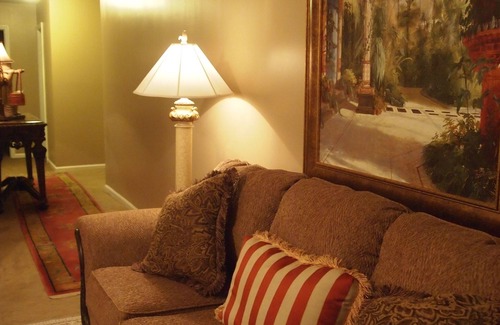 Greenville Condominio | Exquisita 2BR suite de lujo en Greenville