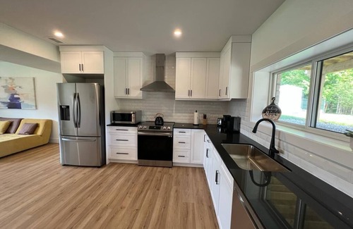 Port Elgin Casa | Exquisite 6 Bedrooms Contemporary Home