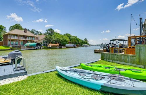 Walden on Lake Conroe Casa | Exquisite Canal-Front Home Access to Lake Conroe!