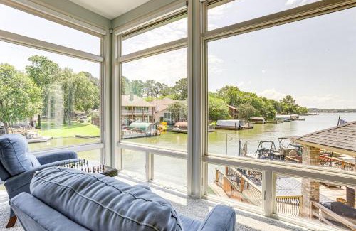 Walden on Lake Conroe Casa | Exquisite Canal-Front Home Access to Lake Conroe!