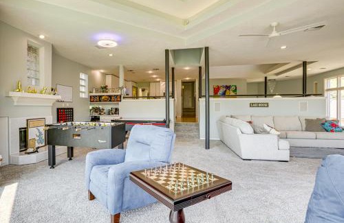 Walden on Lake Conroe Casa | Exquisite Canal-Front Home Access to Lake Conroe!
