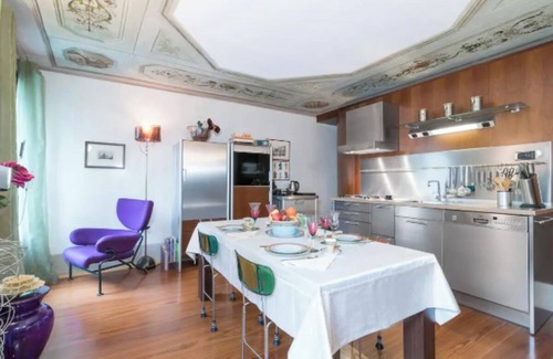 Castello Apartamento | Exquisite Canal-View Luxury Apartment in Venice with Designer Interiors