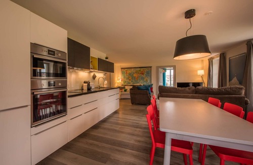 Matten bei Interlaken Apartamento | Elegante apartamento de 3 dormitorios recientemente renovado con wellness, acceso a ascensor