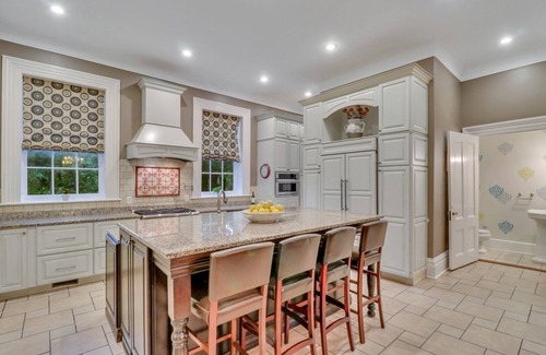 Historic Downtown Savannah Casa | Exquisite Estate with Impeccable Courtyard, Gated Parking by Lucky Savannah