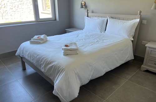 Roscoe Casa | Exquisite Galway City- Luxury Home 2miles from city center
