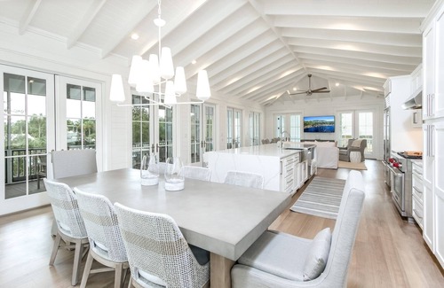 Watercolor Casa | EXQUISITE LUXURY HOME w/ POOL, LSV, BIKES! NEXT TO CAMP WATERCOLOR! Pet