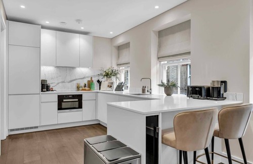The City of London Apartamento | Exquisite luxury apartment with private lift