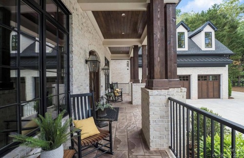 Westport Casa | Exquisite New build on LN with over 295 ft of water frontage on a private street