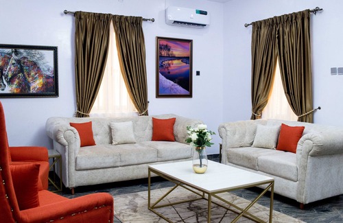 Ibadan Casa | Exquisite Secured 3 Bedroom Duplex