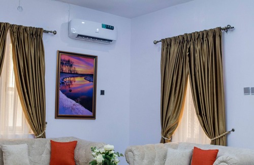 Ibadan Casa | Exquisite Secured 3 Bedroom Duplex