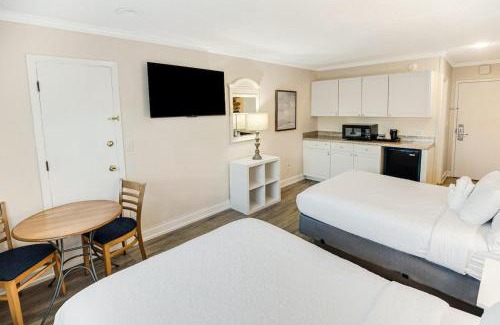 Litchfield by the Sea Apartamento | Exquisite Unit on the 1st Flr Resort View Room