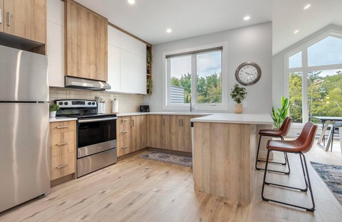 Halifax Apartamento | Exquisitely Honeygold Apartments-1 Bedroom