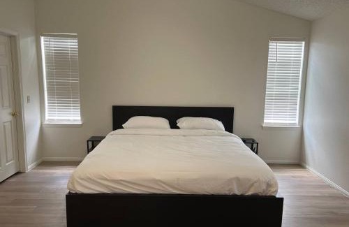 Las Vegas Casa | Extended Stay 3 Or 4 Beds Cozy Smart Home Living